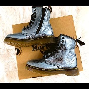 Dr. Marten’s air-wair blue chromed junior boots